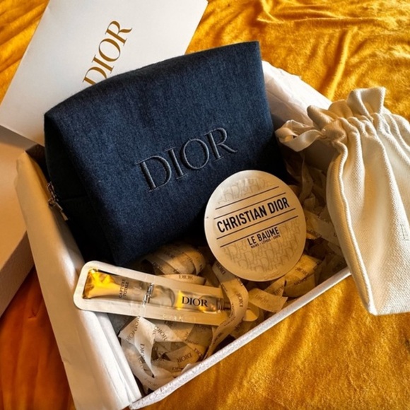 Dior Beauty Denim Cosmetic Pouch. 🆕 in box! - Picture 1 of 4